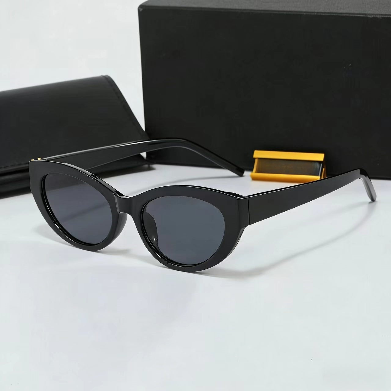 T588-1072 Cat's Eye Gradient Sunshade Sunglasses Fashionable and Versatile