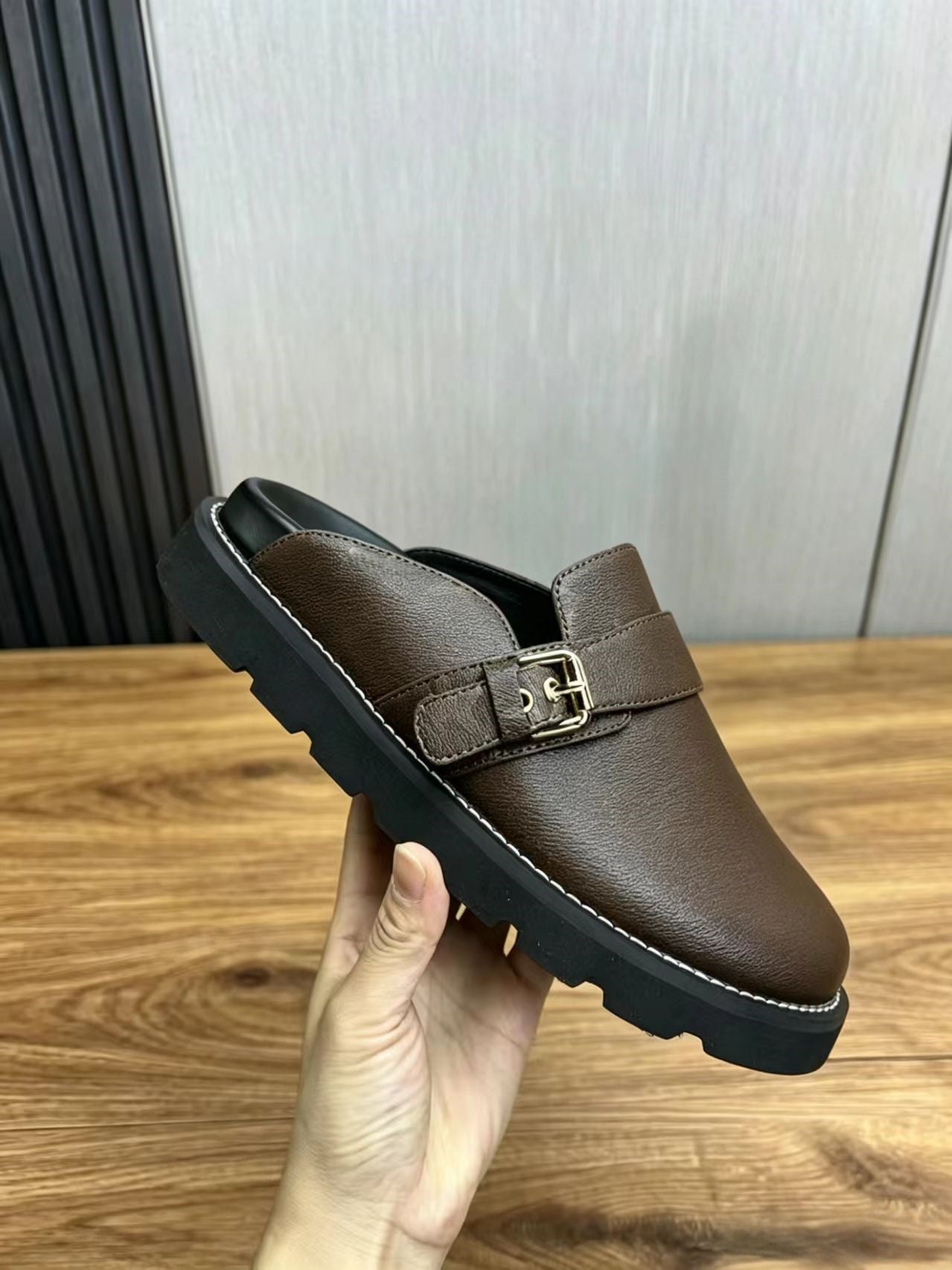 Flat sandals with half toe support E1277