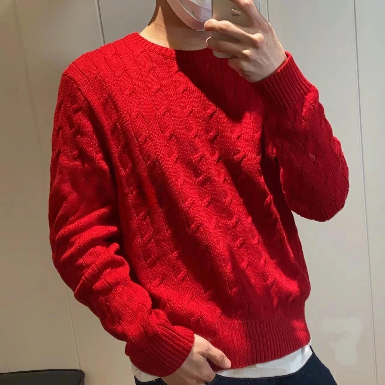 T588-877 Men's knitted sweater with long sleeves and loose fit