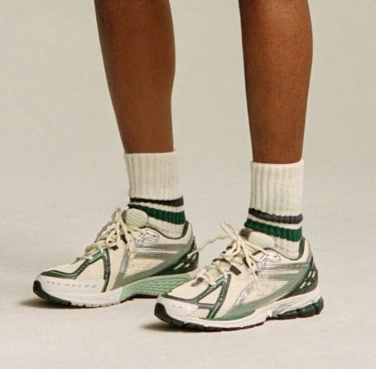 T588-802  Sports running breathable retro shoes