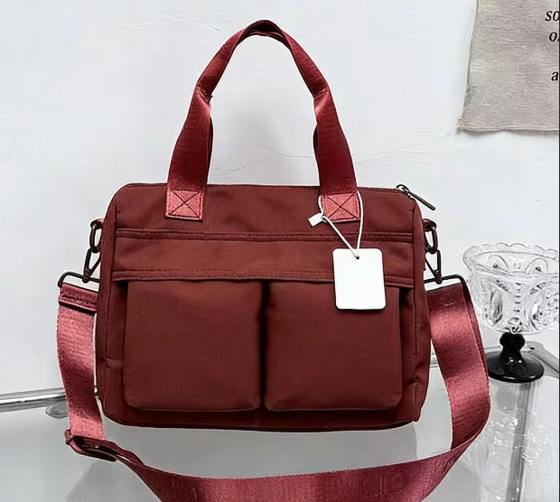 T588-1054 Niche commuting business versatile single shoulder crossbody bag
