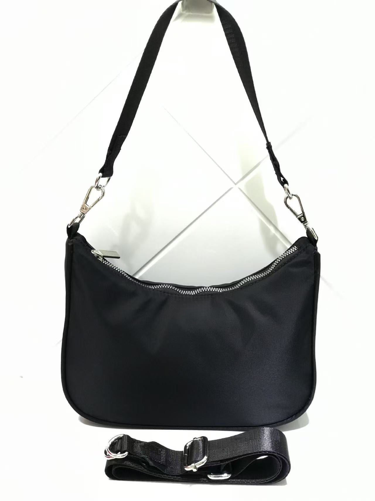 T588-892 Adjustable shoulder and armpit bag with diagonal cross for casual use