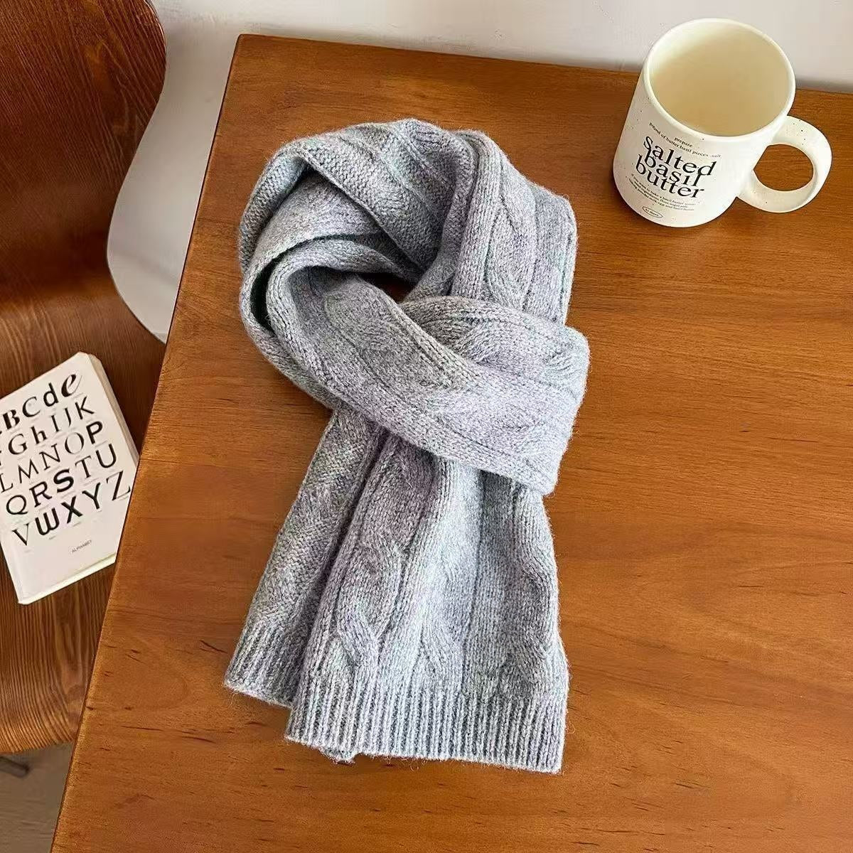 T588-890  Men's and women's winter cold resistant and warm knitted scarf